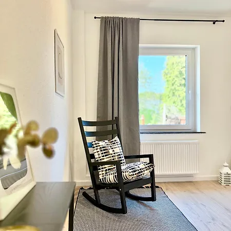 Appartement Hochwertig Saniertes 